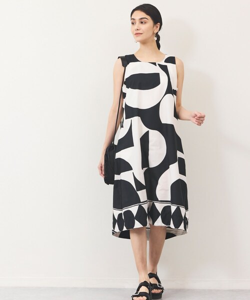 モノトーンパネルAラインワンピース