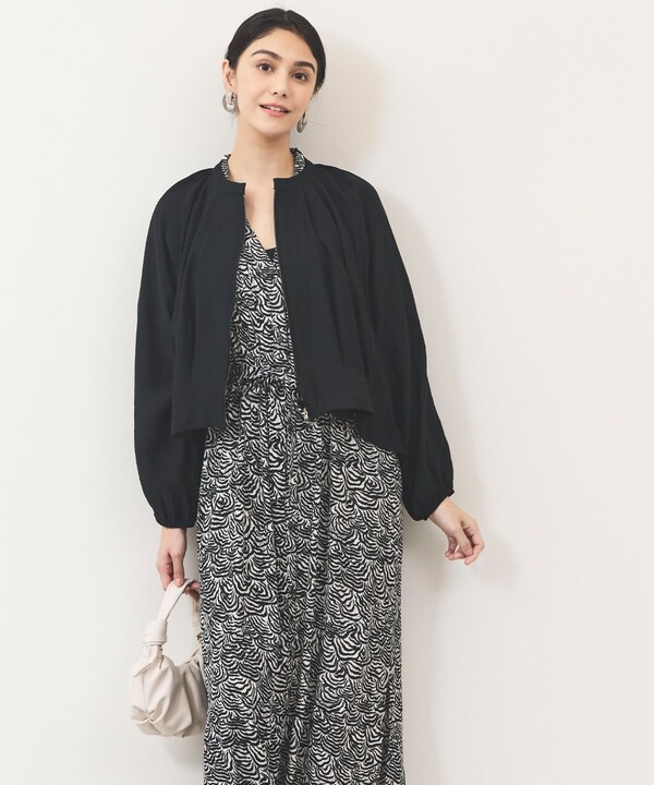 タックデザインブルゾン