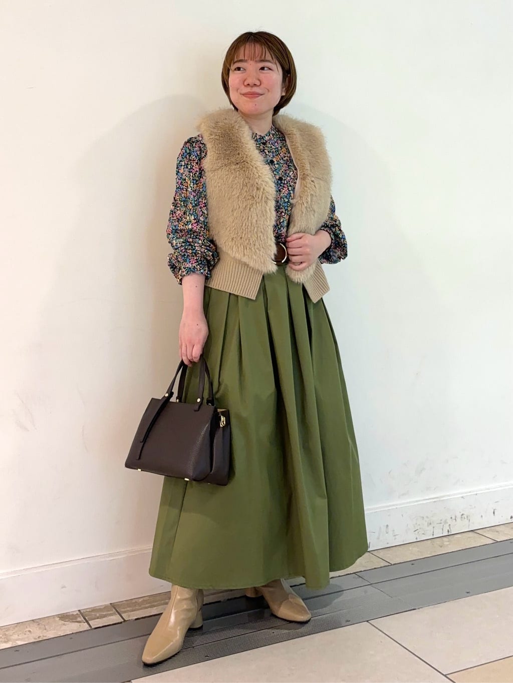 プチフラワーブラウス