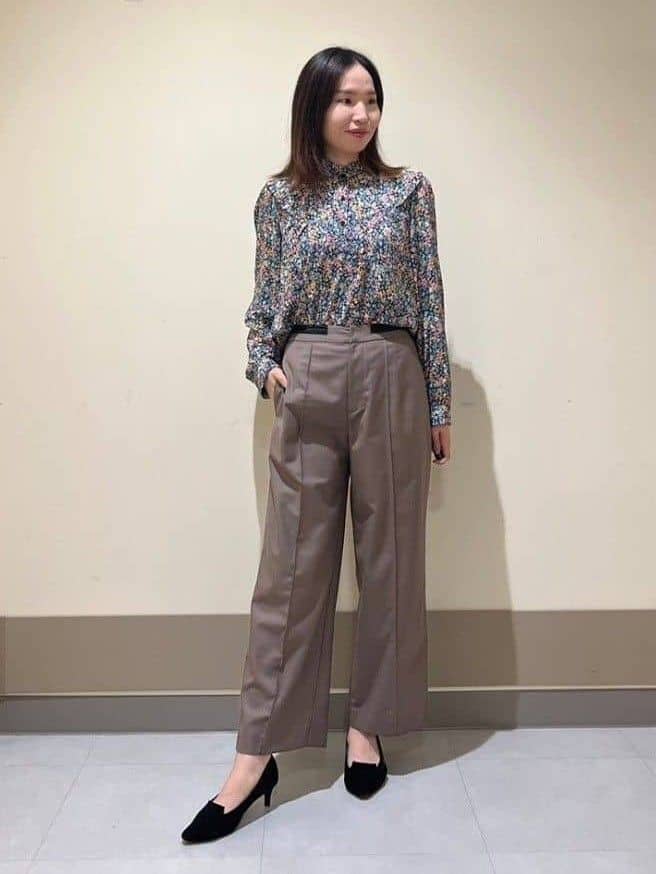 プチフラワーブラウス