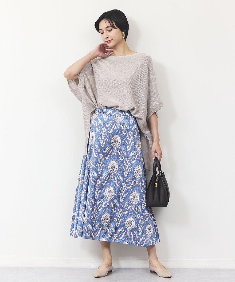 アラベスクフレアスカート