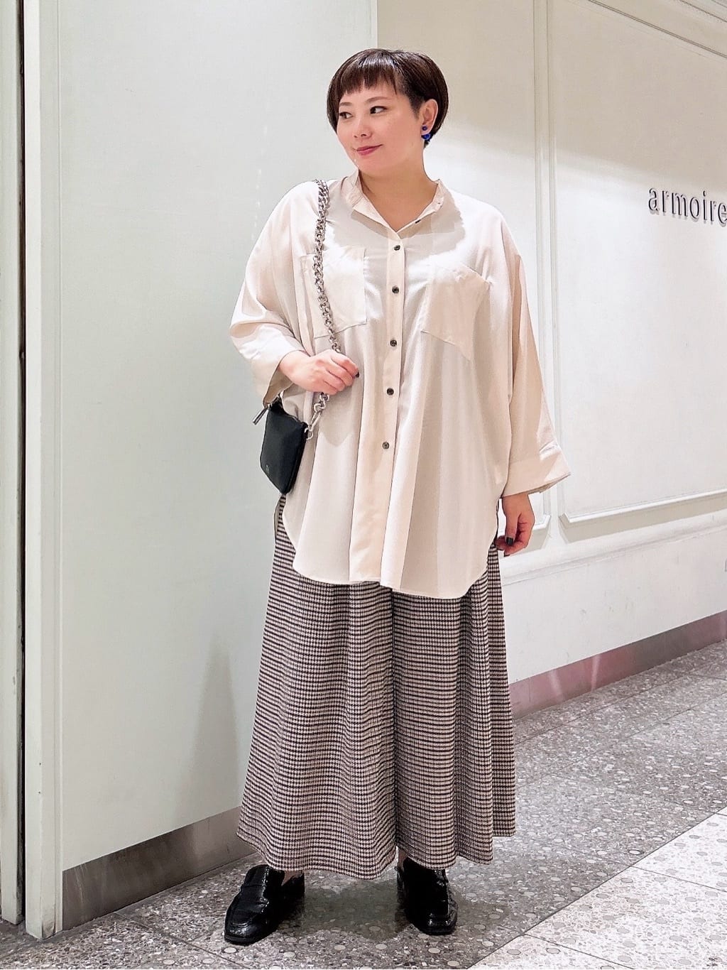 ドルマンシャツ