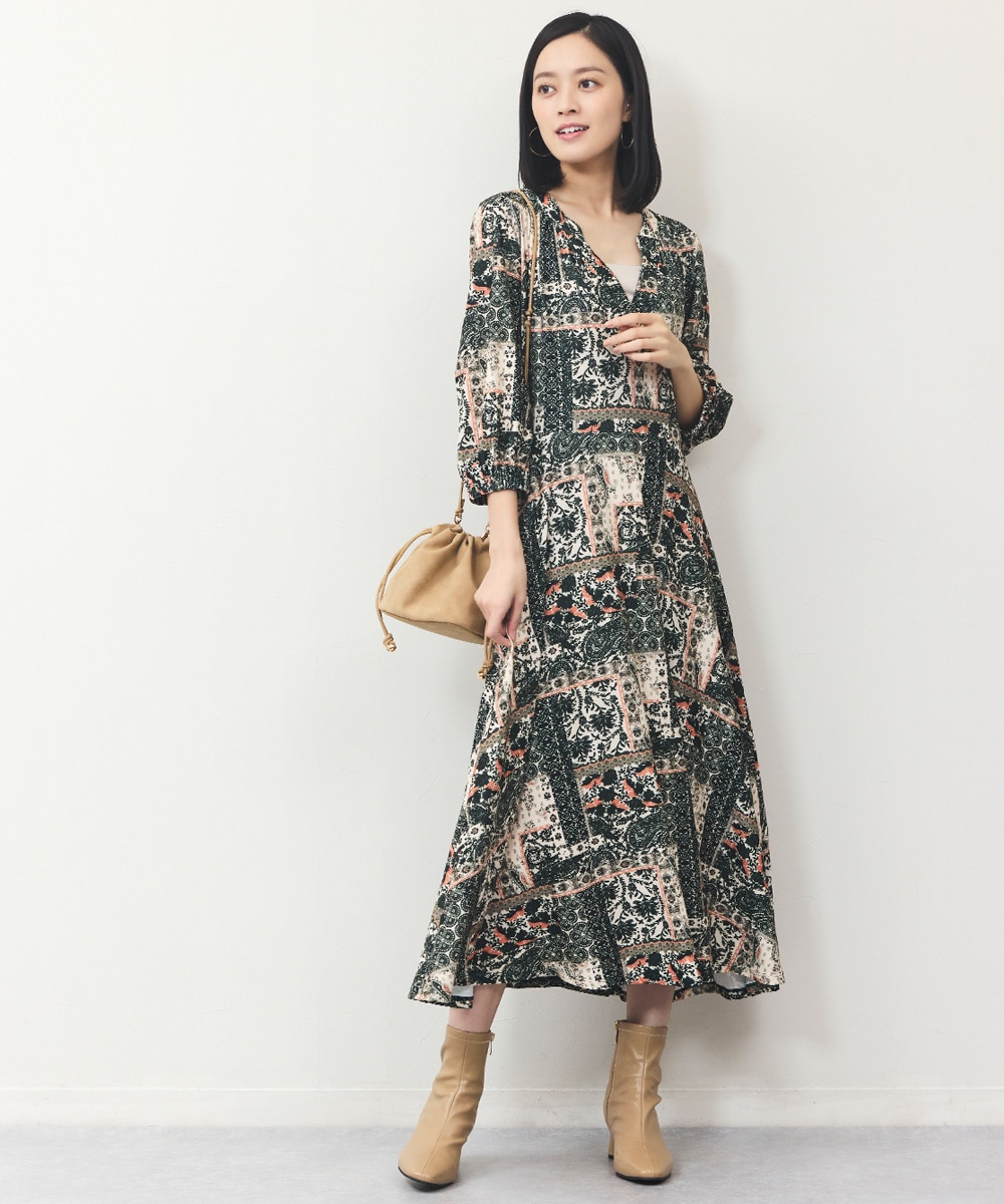ペイズリーフラワーワンピース