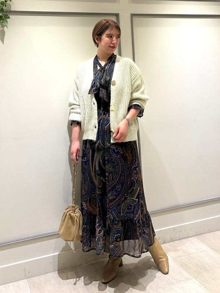 BIGボタンカーディガン