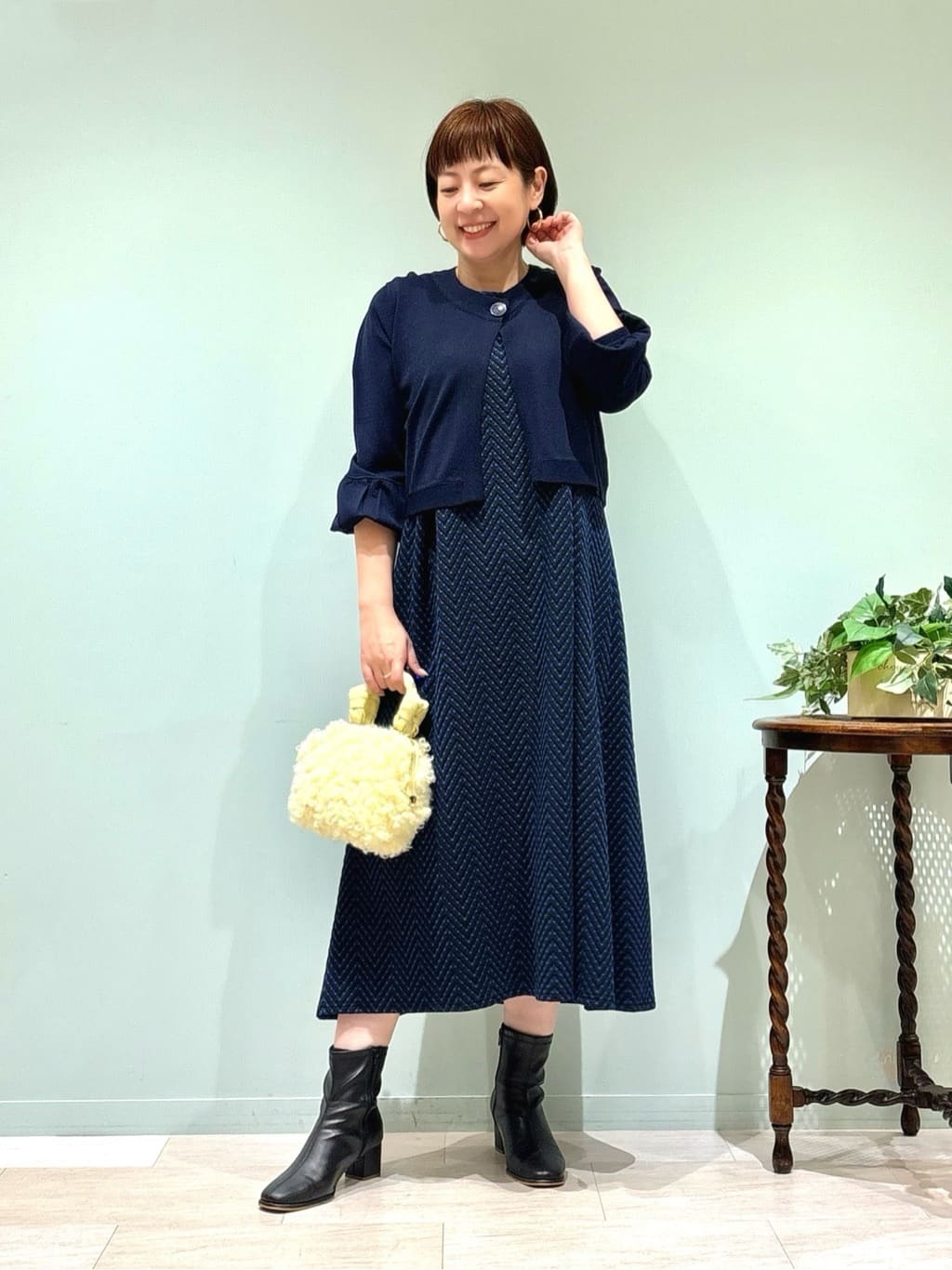 ジグザグ柄ジャカードワンピース