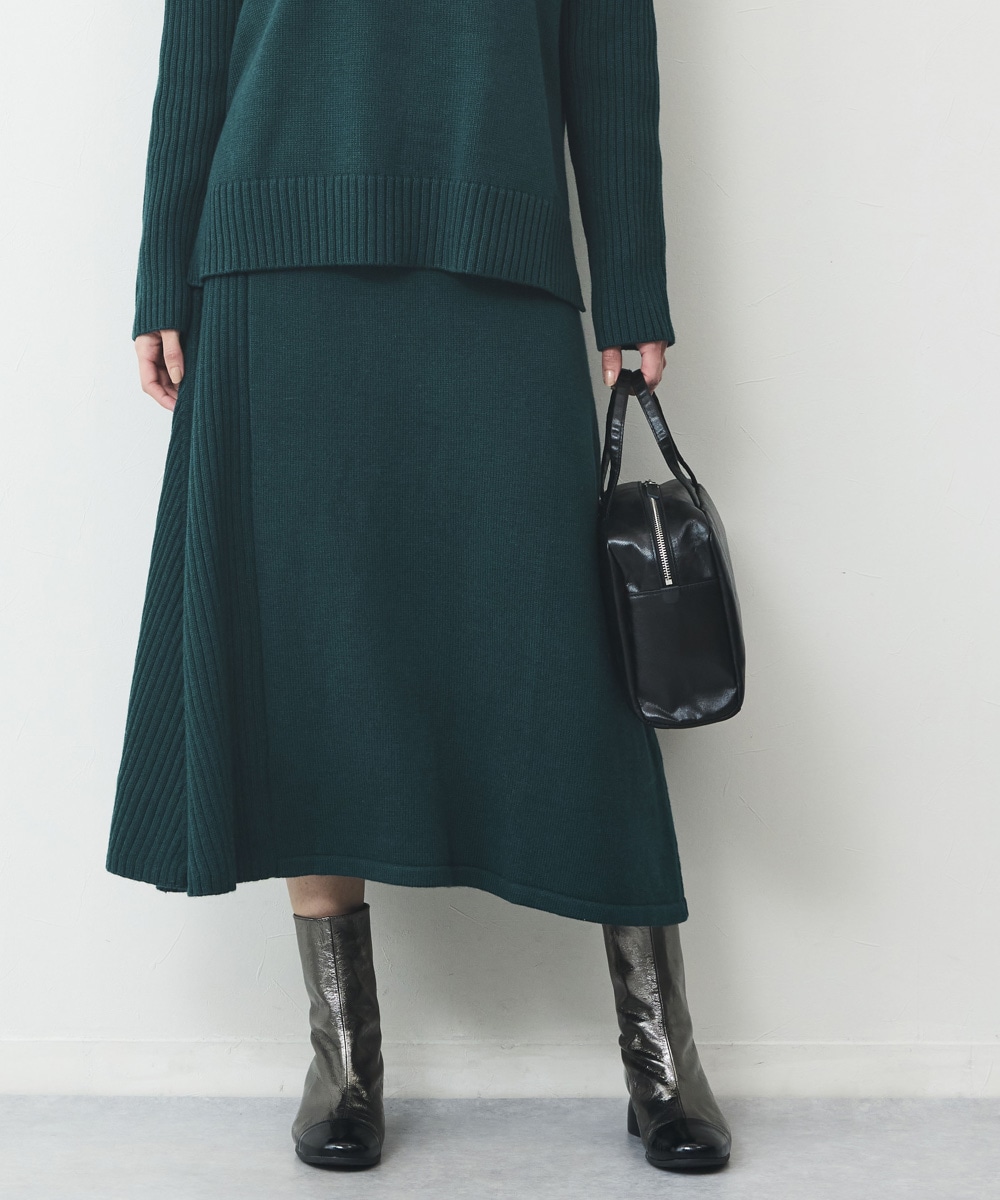 リブニットフレアスカート