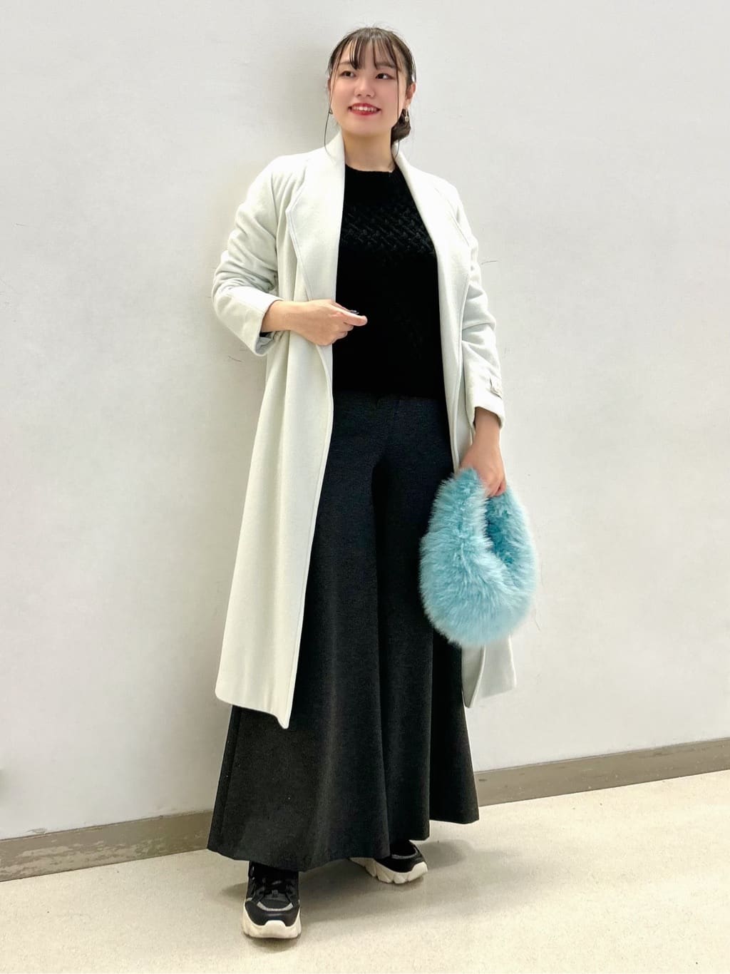 レスキュールロングコート