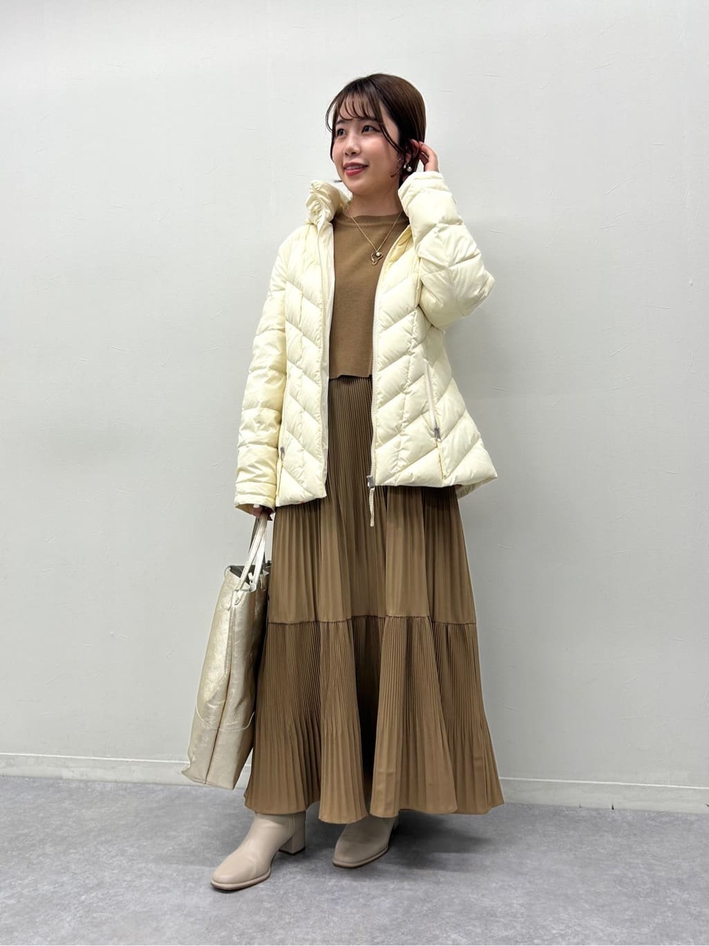 フードボアショートダウン