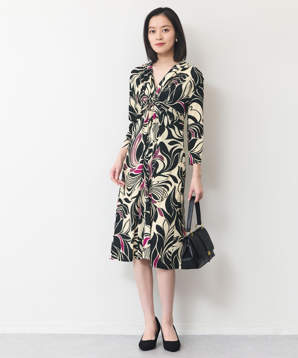 リーフプリントジャージワンピース