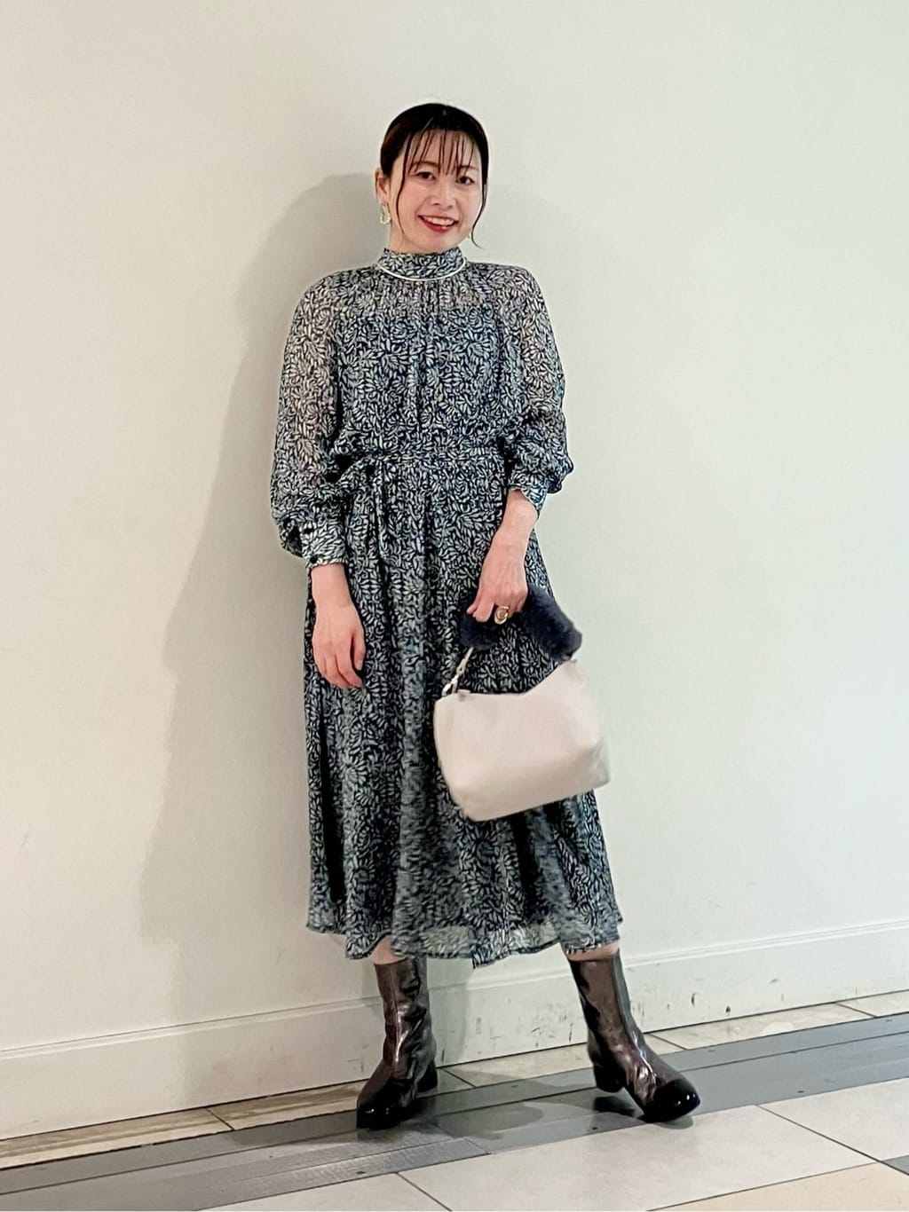 ハイネックギャザーワンピース