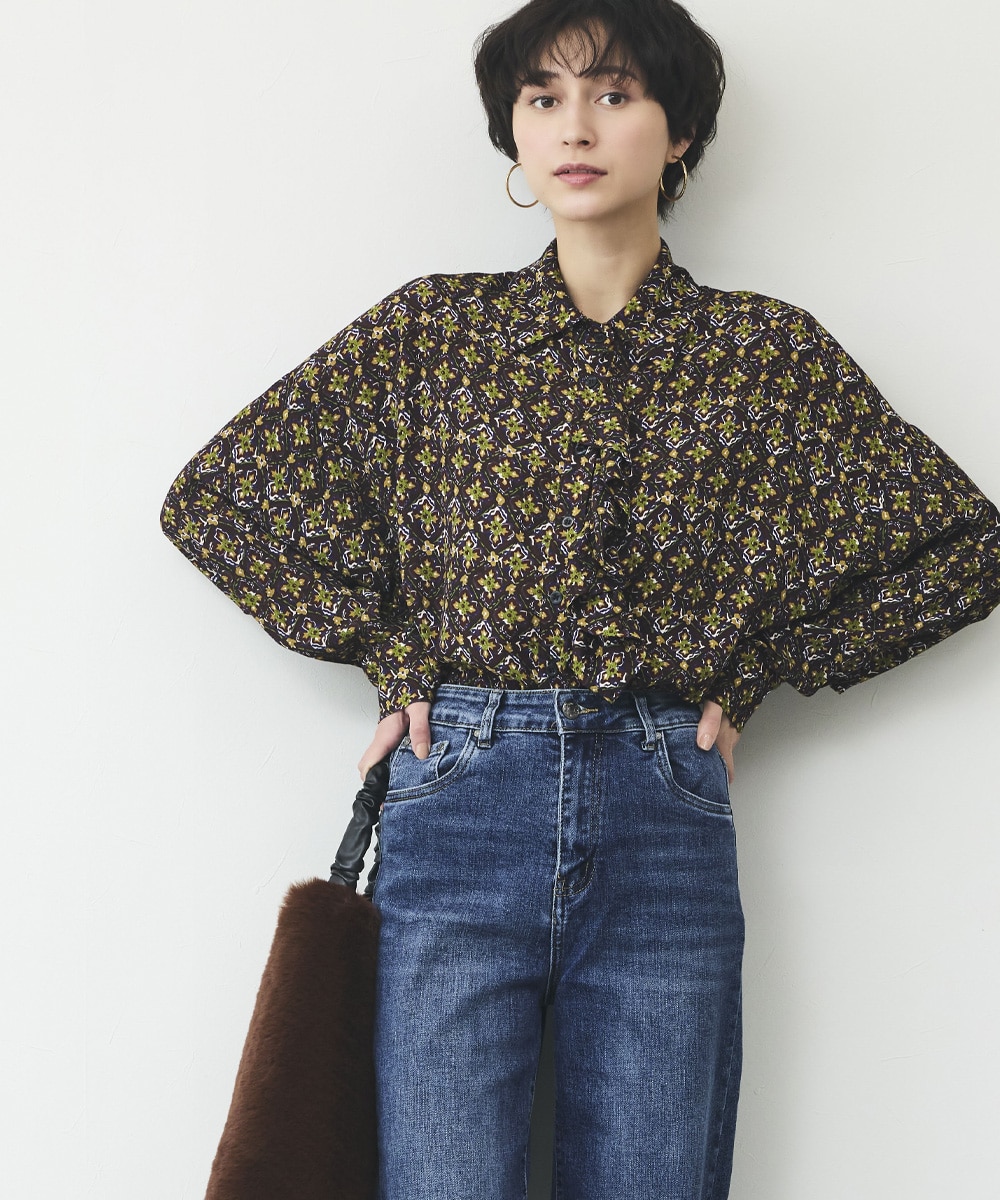 フラワーフリルブラウス