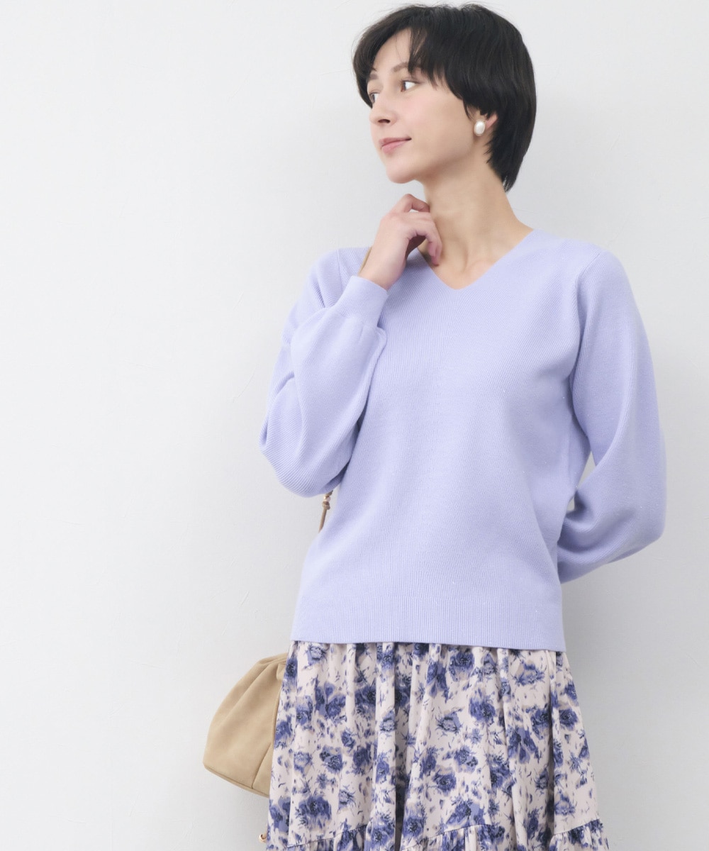 Vネックラメニット