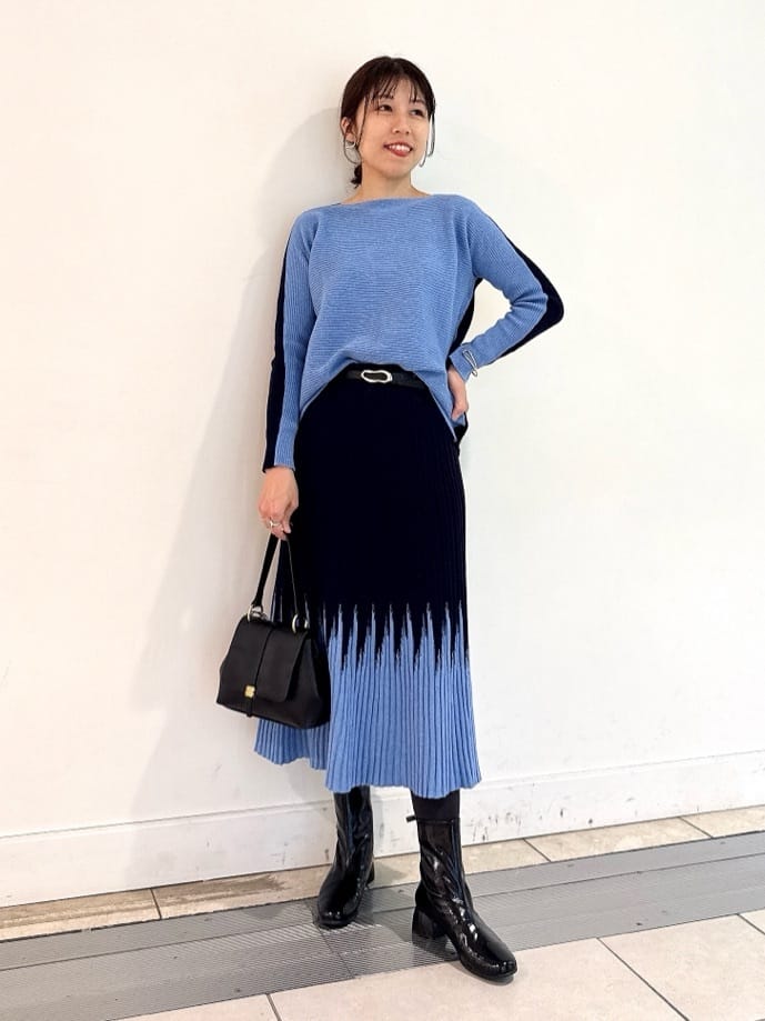 配色横リブニット