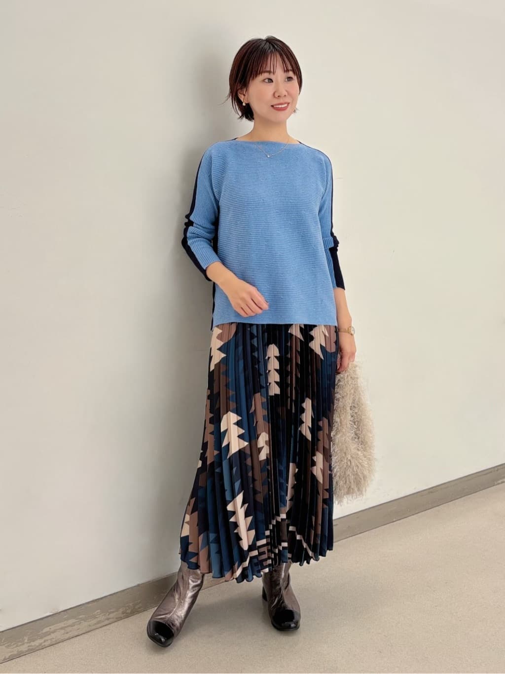 配色横リブニット