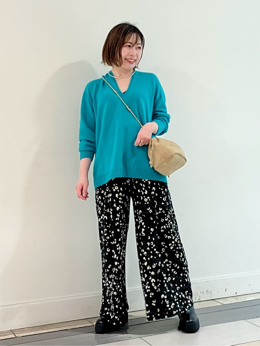 ウォッシャブルウールホールガーメントニット