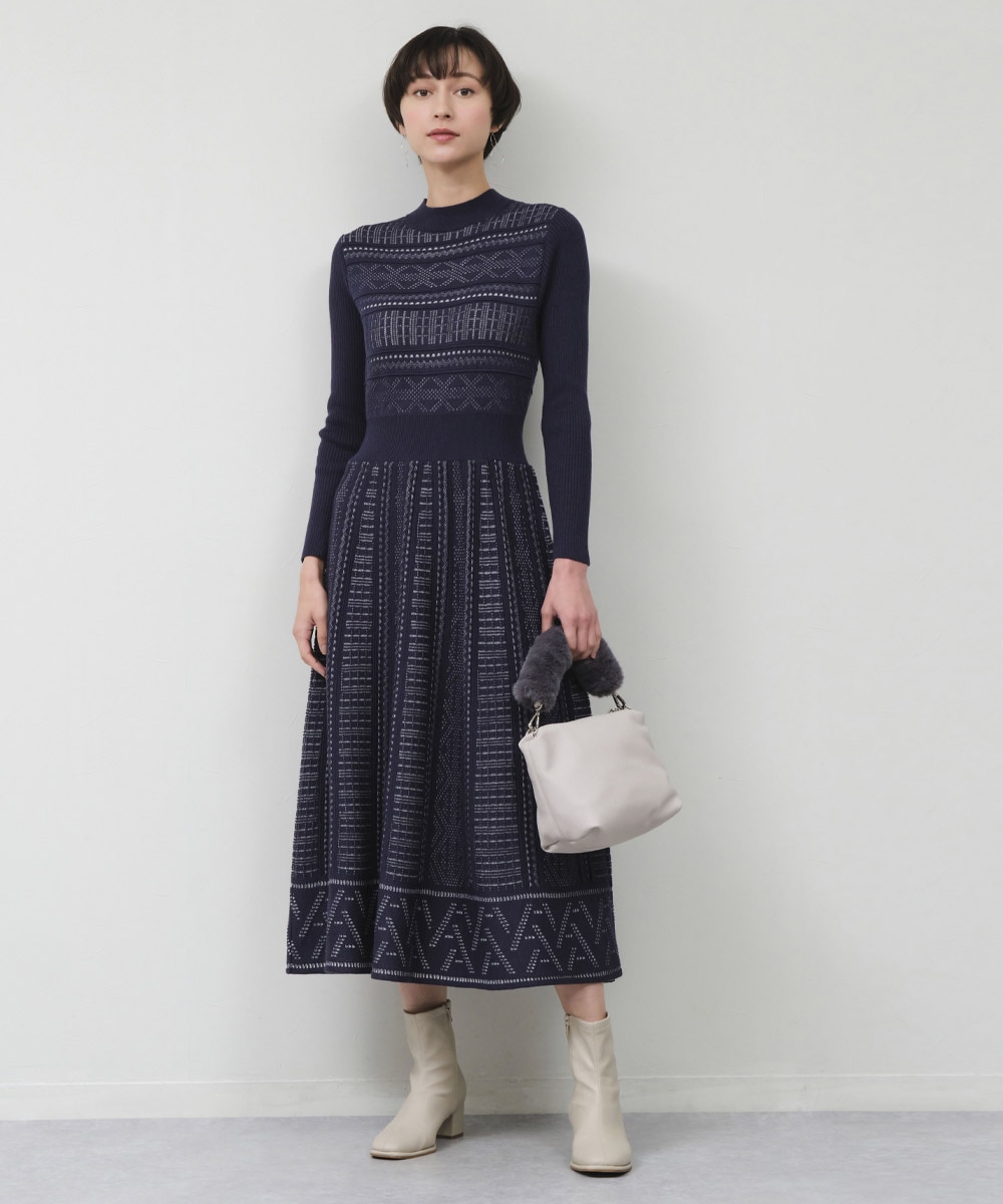 レース柄ニットワンピース