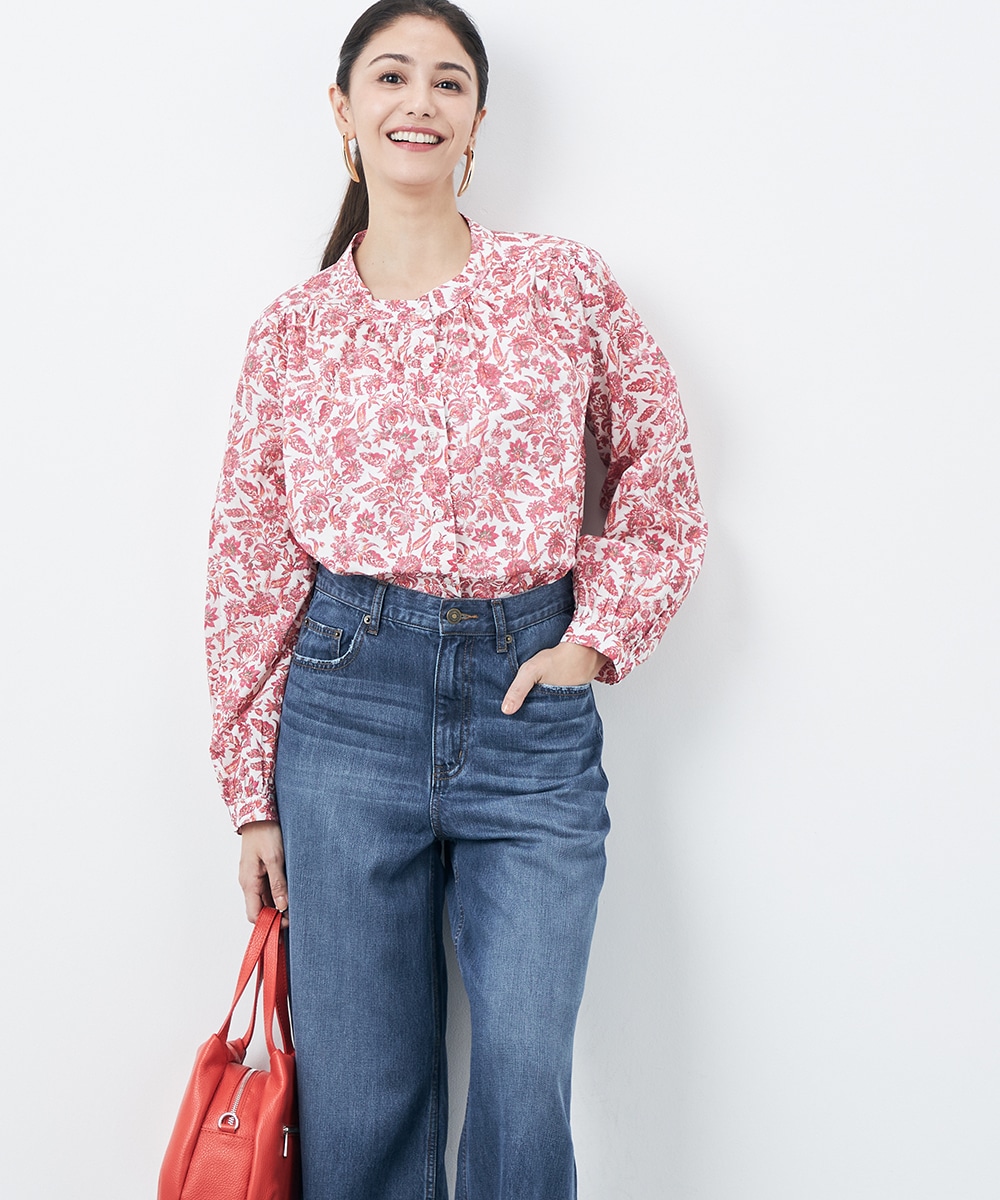 ボタニカルプリントブラウス