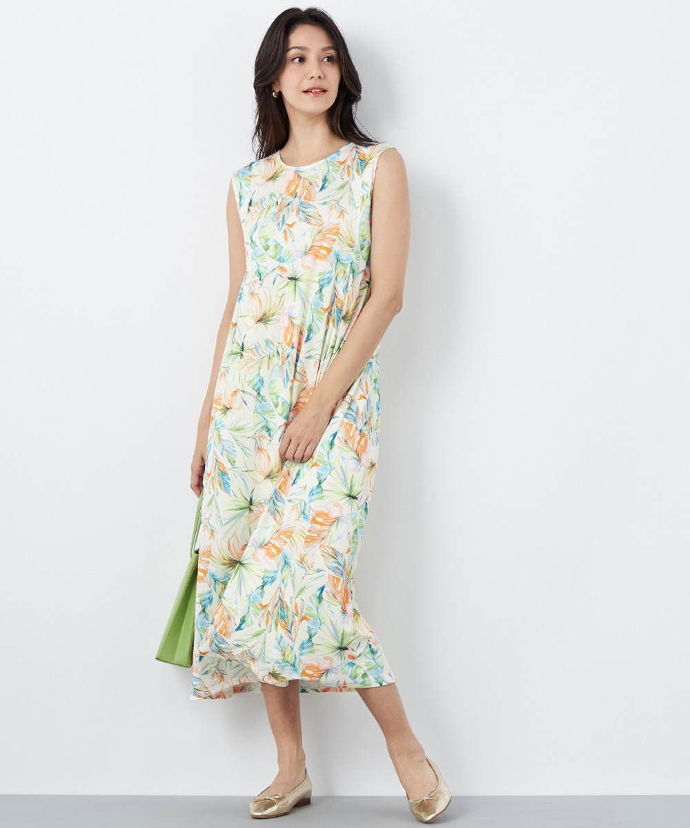 リーフプリントジャージワンピース