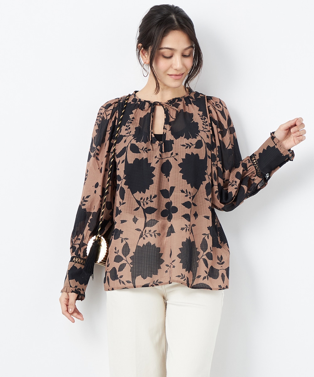 シャドーフラワープリントブラウス