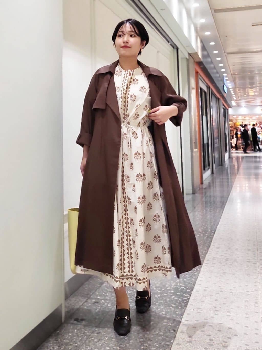 とろみライトトレンチコート