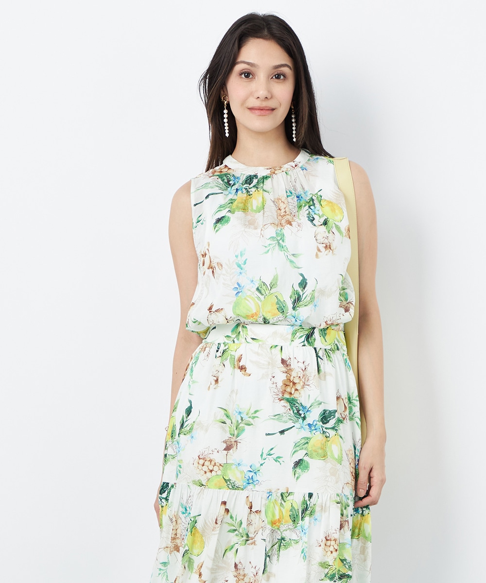 レモンプリントブラウス