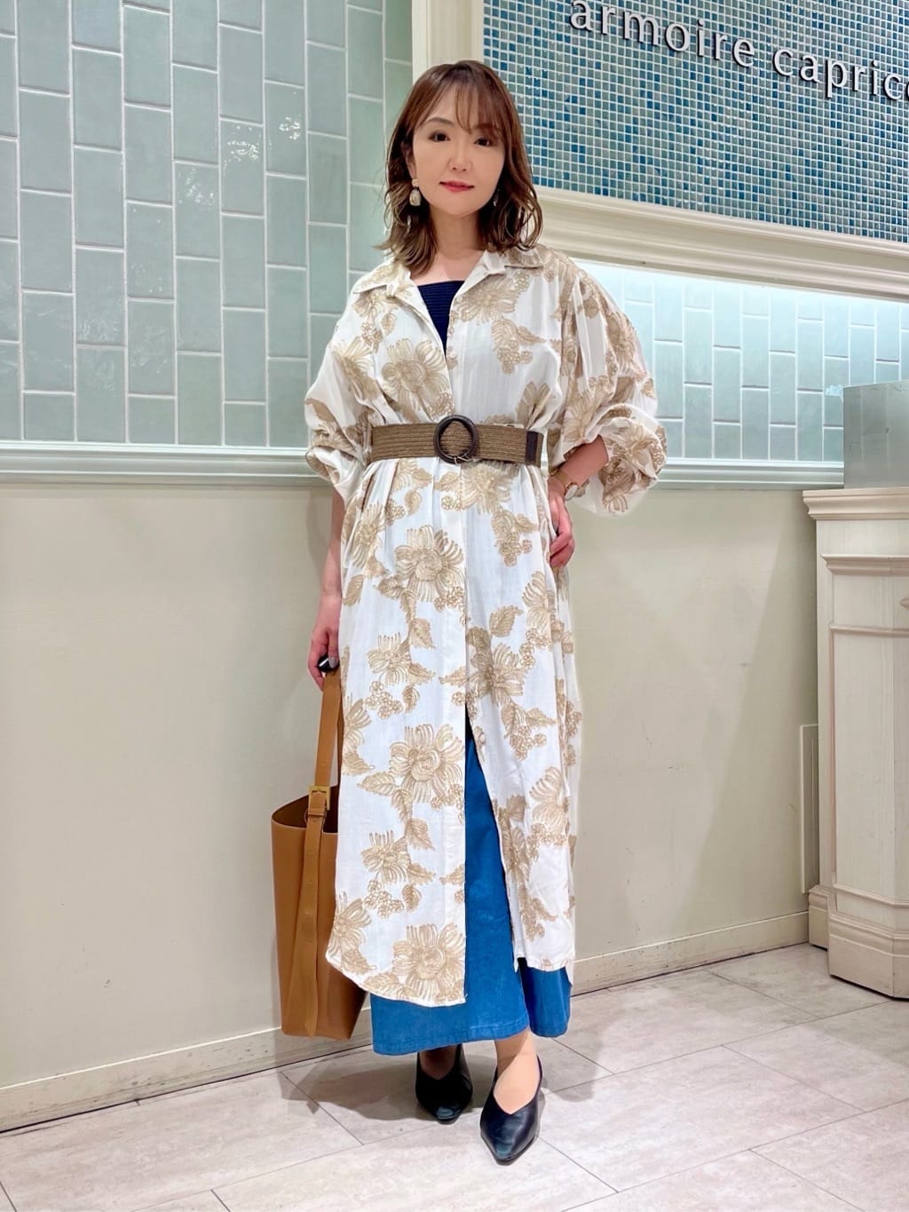 フラワー刺繍シアーワンピース