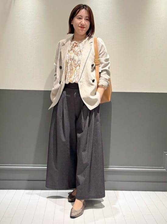 カラフルリーフプリントブラウス