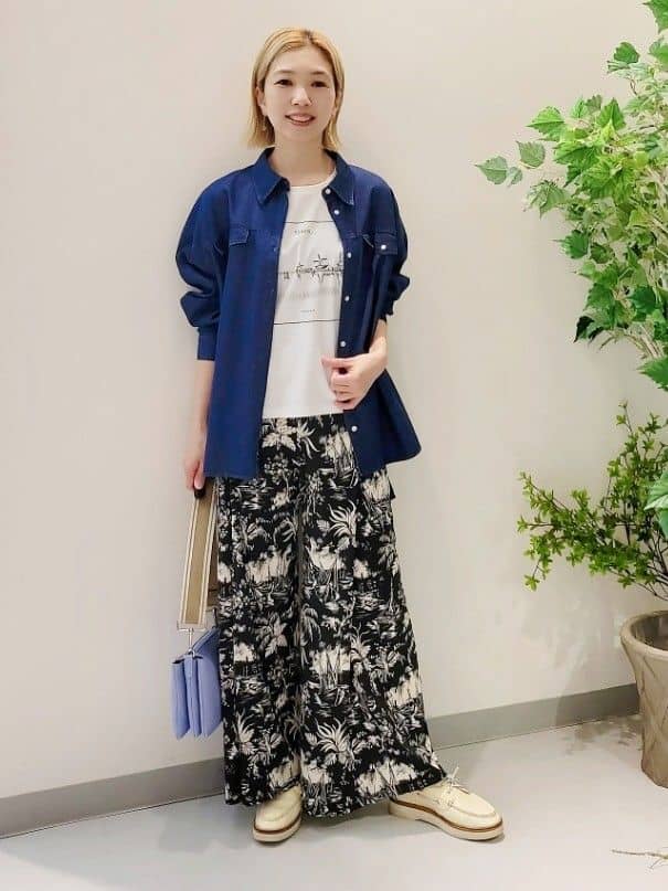 初夏のおしゃれ、何着る?スタッフが着こなすリアルコーデ