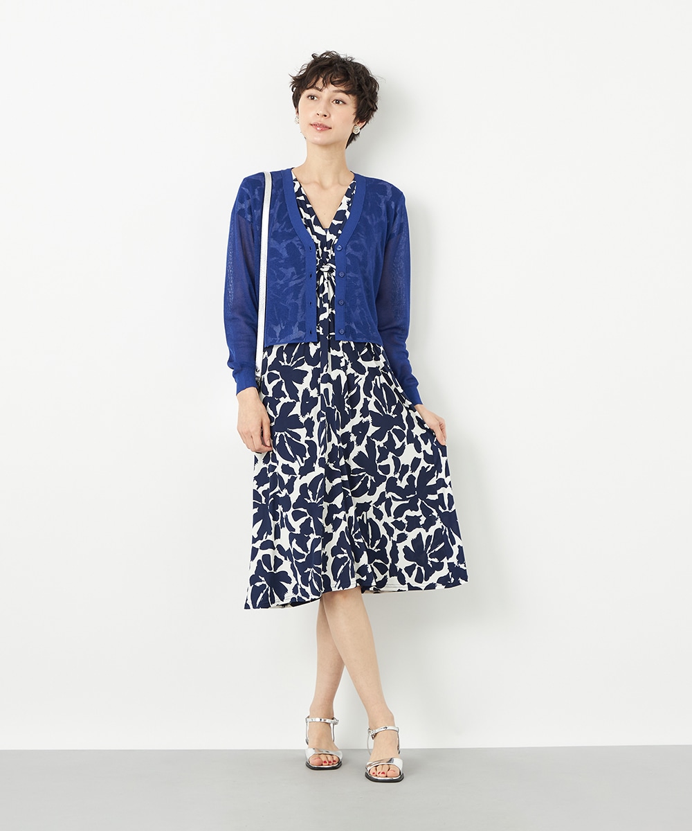 Vネックショートカーディガン