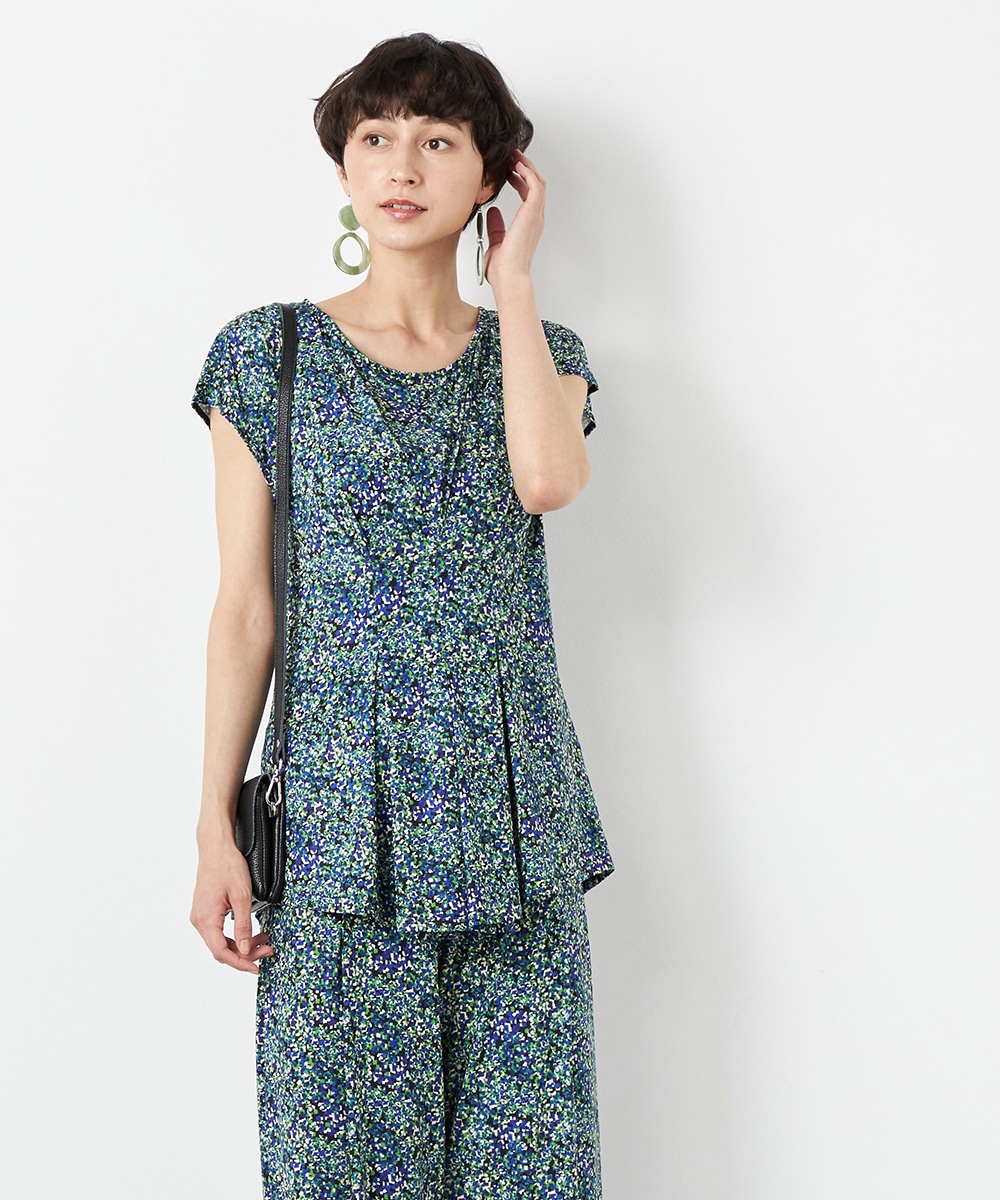 プチジオメトリックジャージトップス