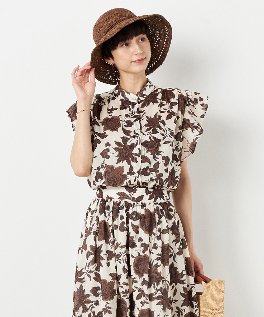 フラワーフリル袖ブラウス