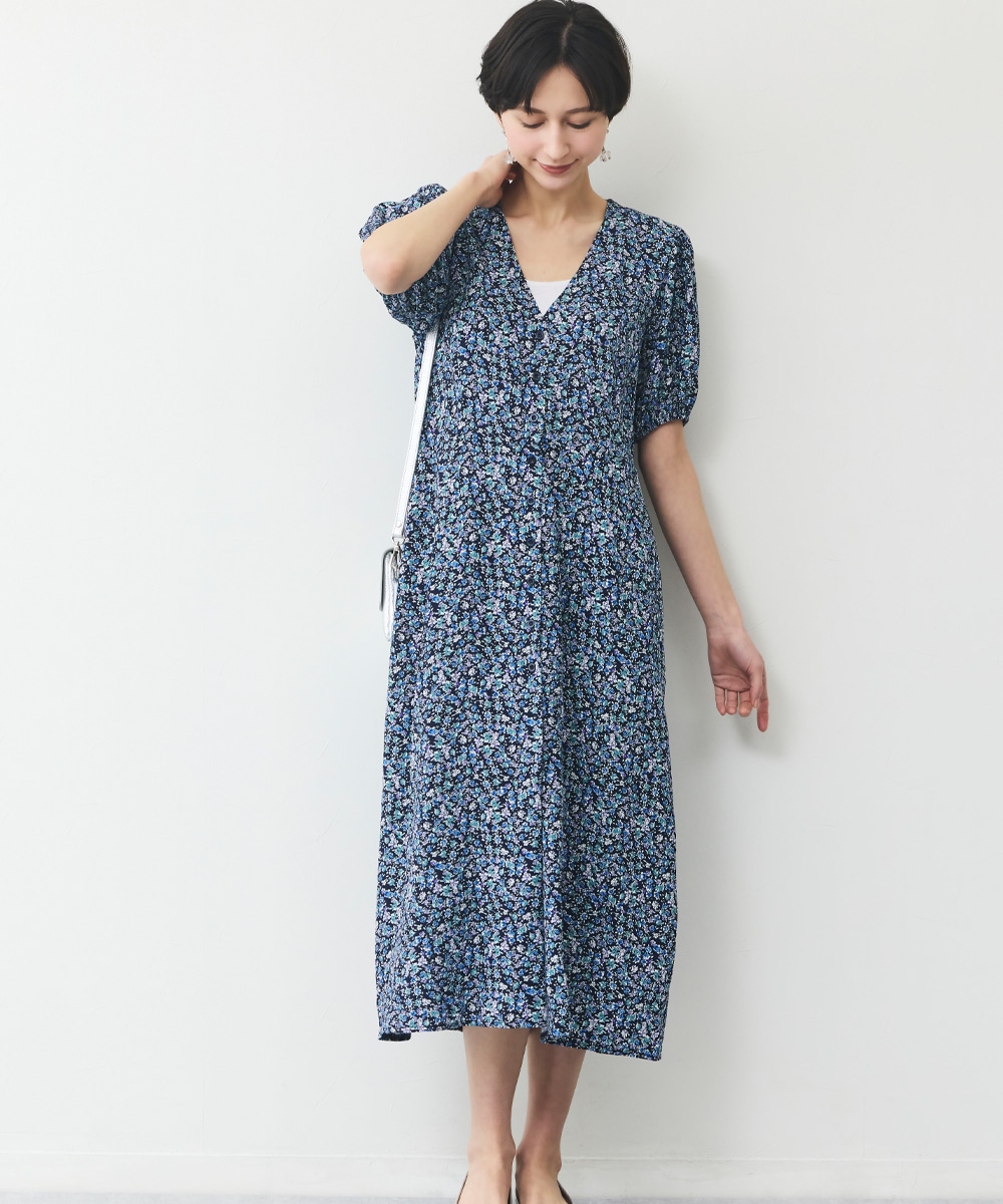プチフラワーパフスリーブワンピース