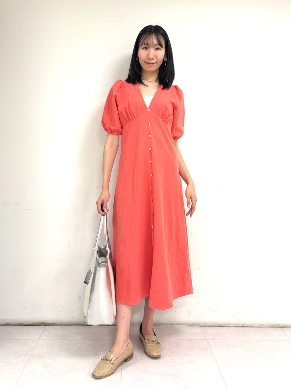 バルーンスリーブワンピース スタイリング