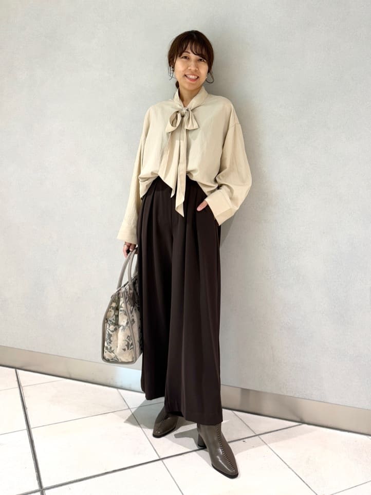 一枚で気映える、秋のはじまりに欲しい新作ブラウス