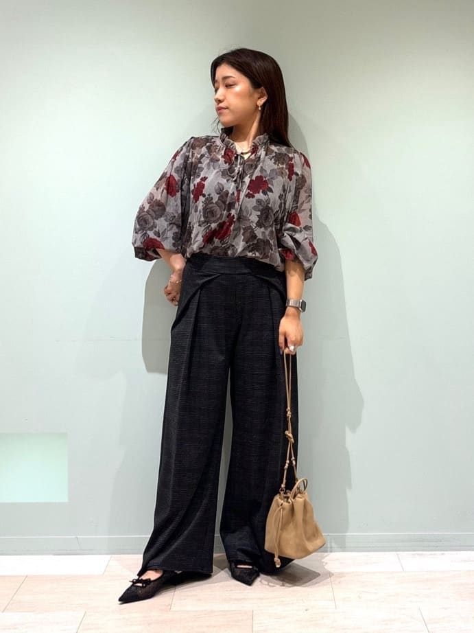 一枚で気映える、秋のはじまりに欲しい新作ブラウス