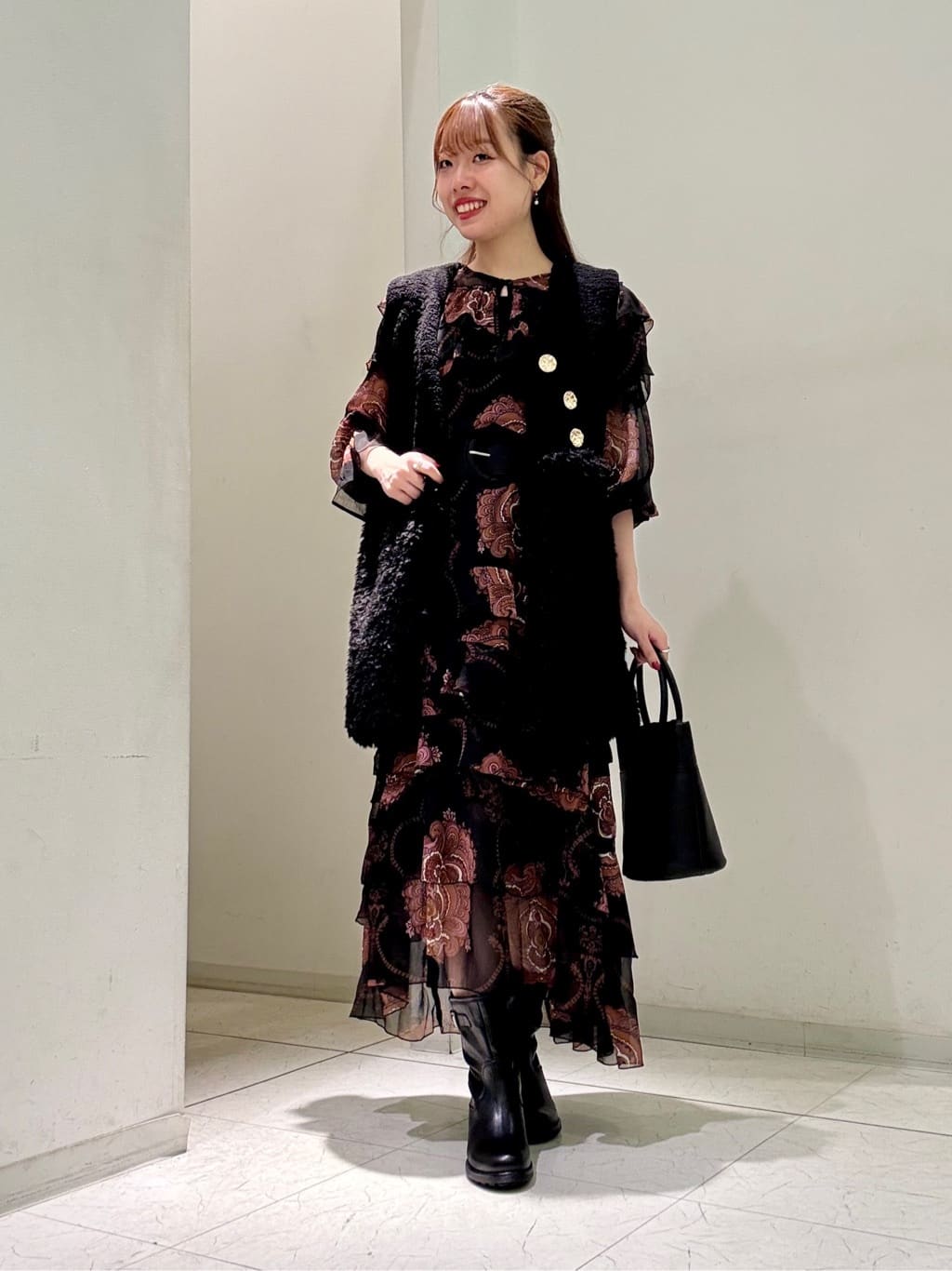 【STAFF STYLING】柄アイテムで秋のおしゃれをアップデート