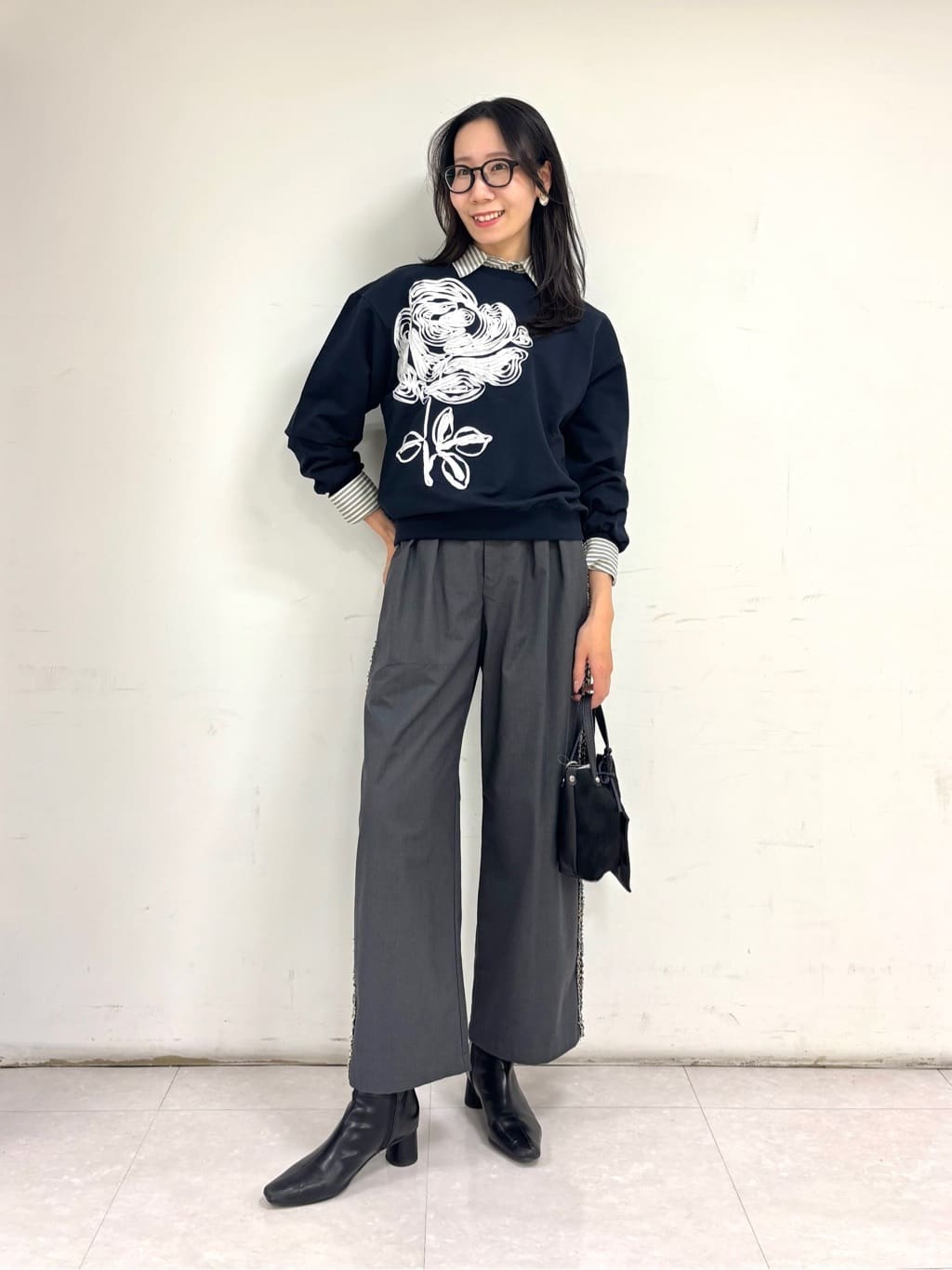 スタッフおすすめ！着こなしの軸になる 上品ボトムスコーデ