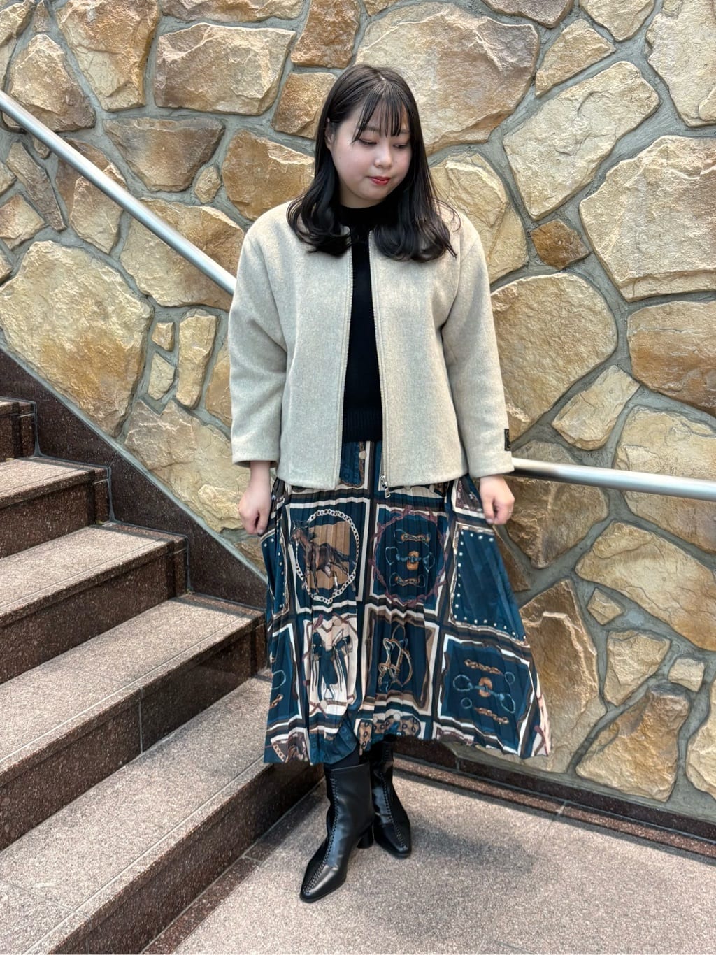 人気スタッフが着こなす！品よく決まる冬のスタイリング