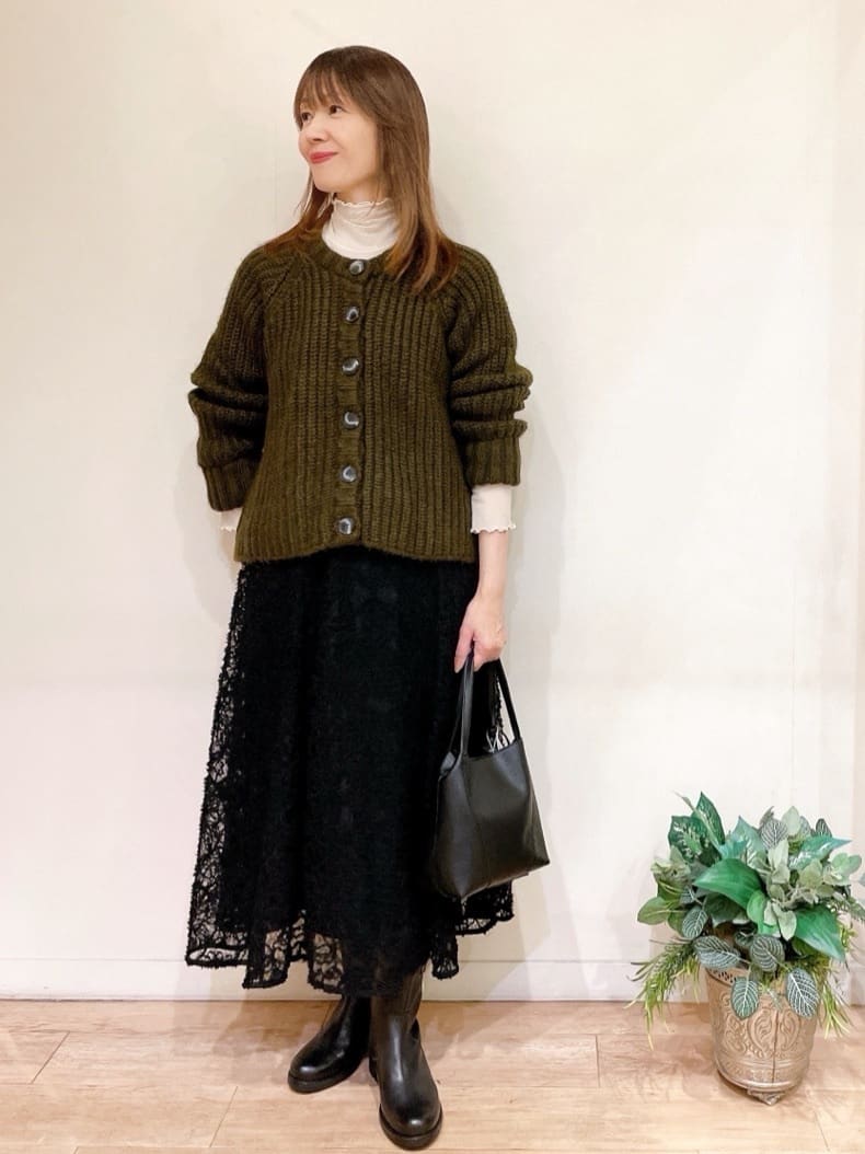 人気スタッフが着こなす！品よく決まる冬のスタイリング