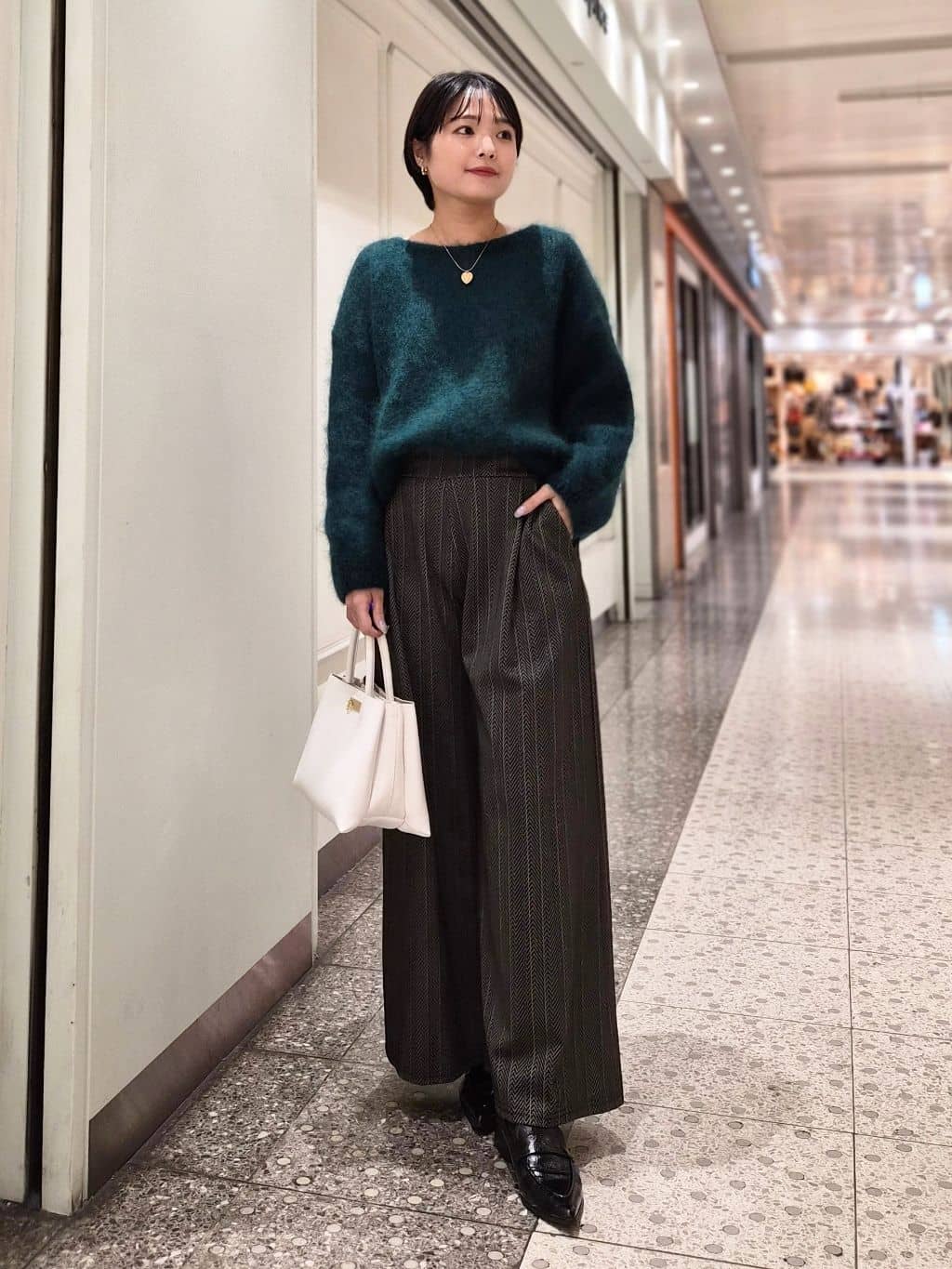 人気スタッフが着こなす！品よく決まる冬のスタイリング