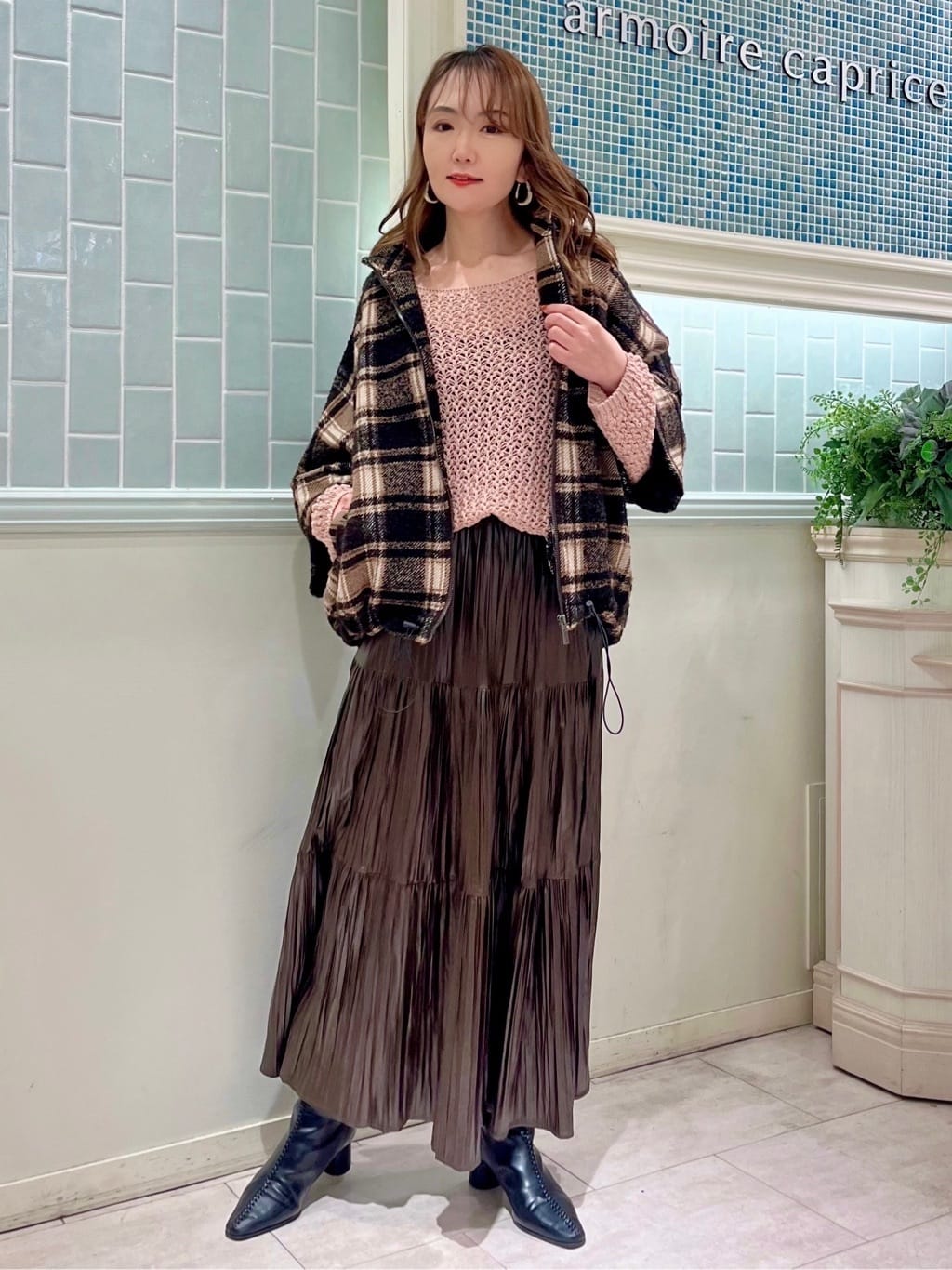 【FINAL SALE 】気温低下に合わせて参考にしたい、スタッフのJUSTコーデ