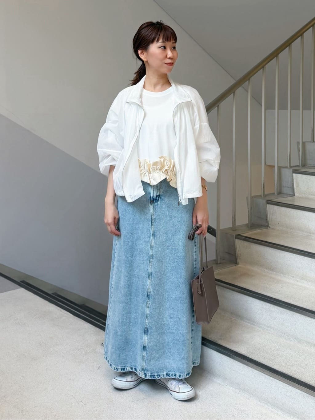 軽やか素材で春を先取り◎春アウタースタイリング