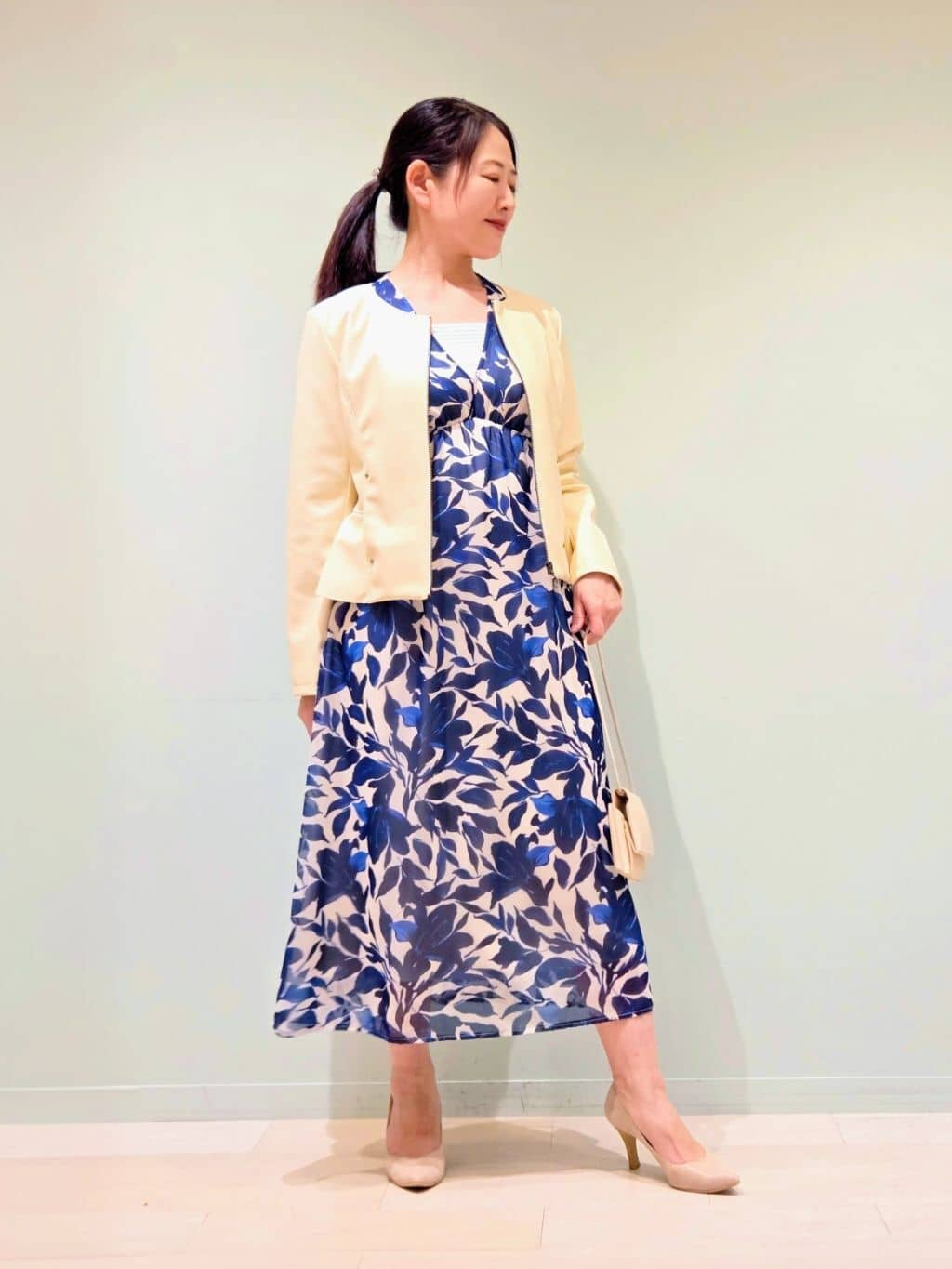 軽やか素材で春を先取り◎春アウタースタイリング