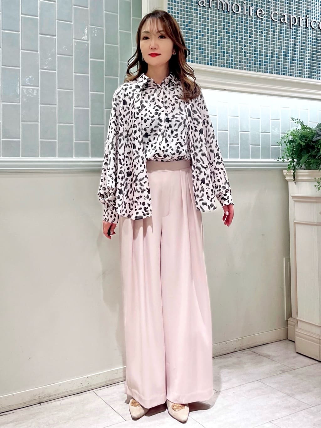 人気スタッフが着こなす、春のパンツスタイル