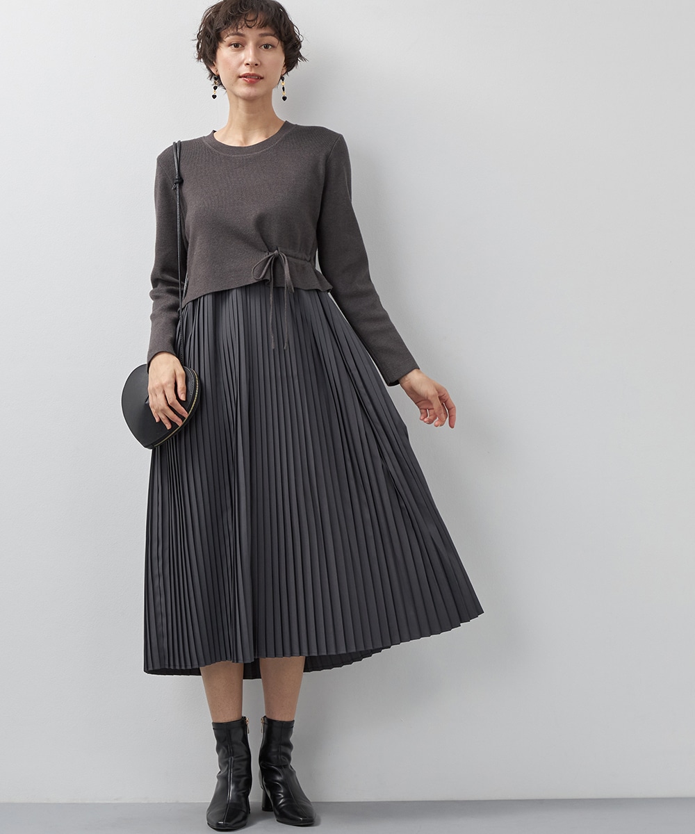  armoire capriceのプリーツドッキングワンピース