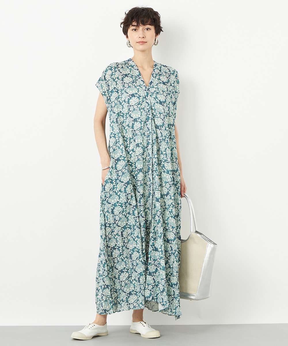  armoire capriceのフラワーAラインワンピース