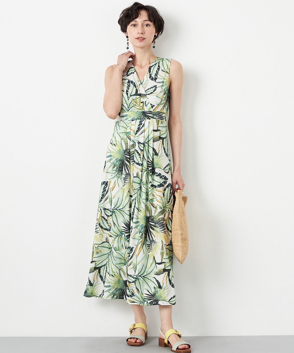  armoire capriceのリーフプリントジャージワンピース