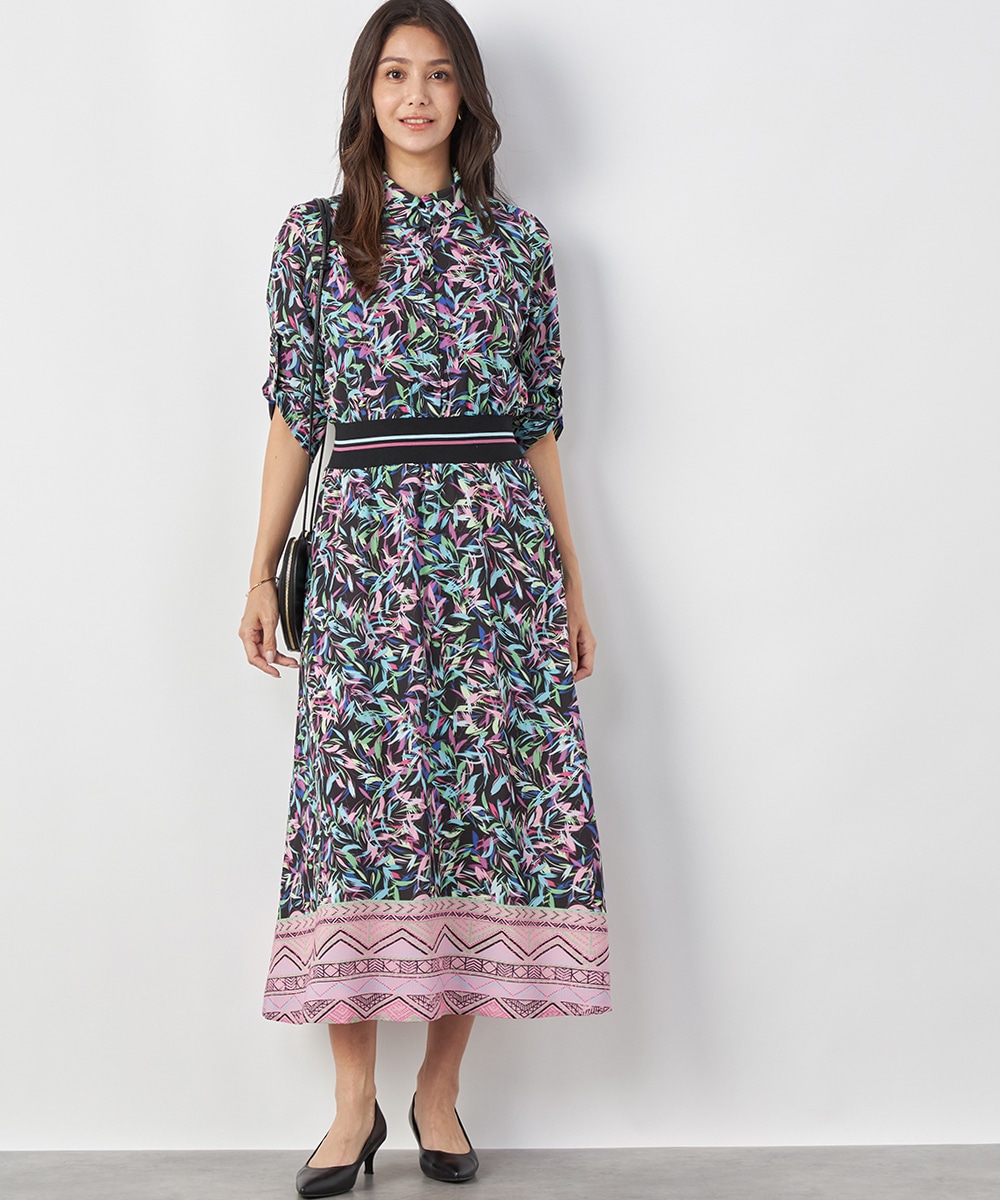  armoire capriceのリーフパネルワンピース