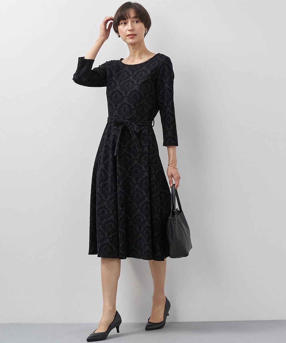  armoire capriceのクラシカルフラワーフロッキーワンピース
