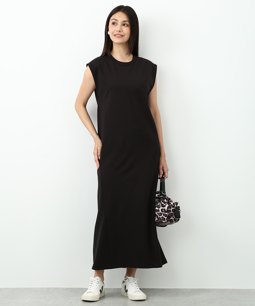 フレンチスリーブロングワンピース